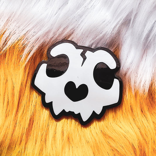 Skull Enamel Pin